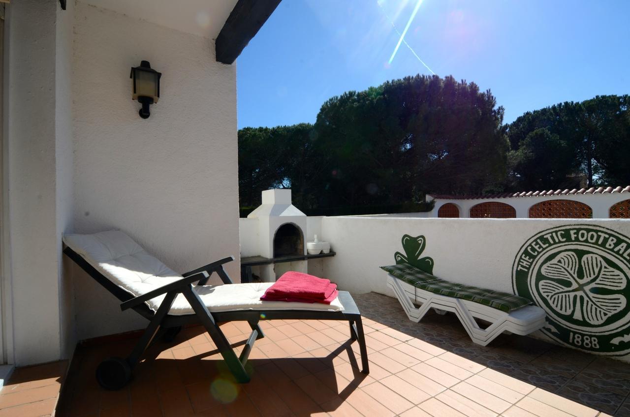 Avinguda Montgo Villa L'Escala Exterior photo